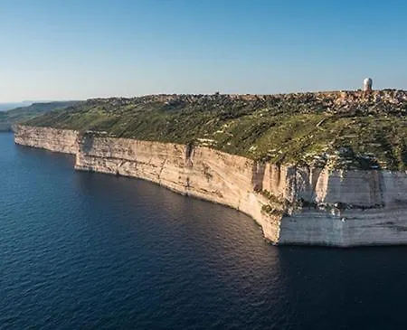 Homestay The Misrah At *