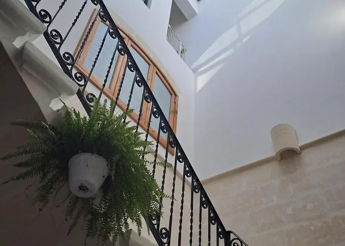 ホームステイ The Misrah At